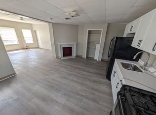 93 Harvard St APT 3, Fitchburg, MA 01420