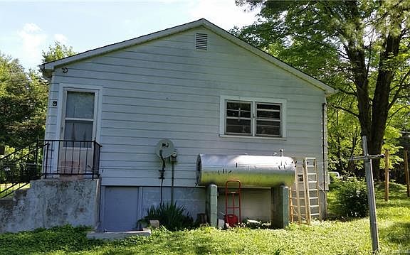 5th image of 1504 Marlou St