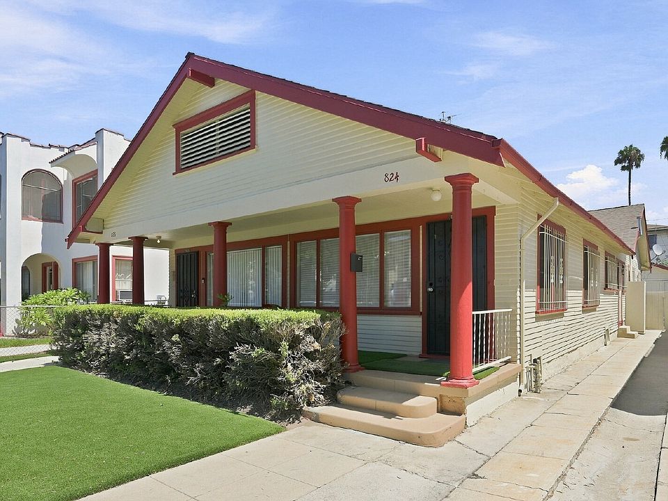 1st image of 824 N Ridgewood Pl