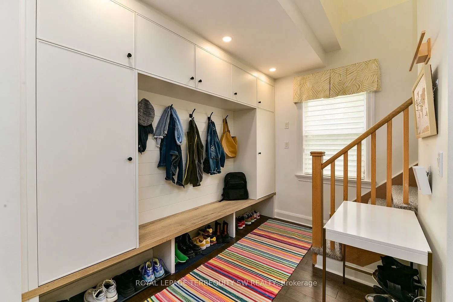4 bed, $4,600 — Photo 1