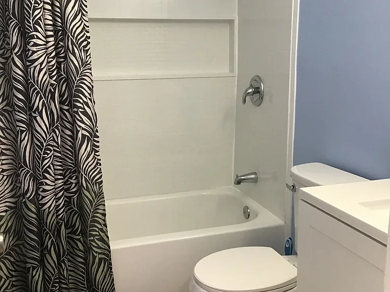 5419 Roland Way — Photo 9