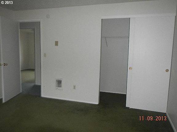5th image of 8406 NE 105th Ave