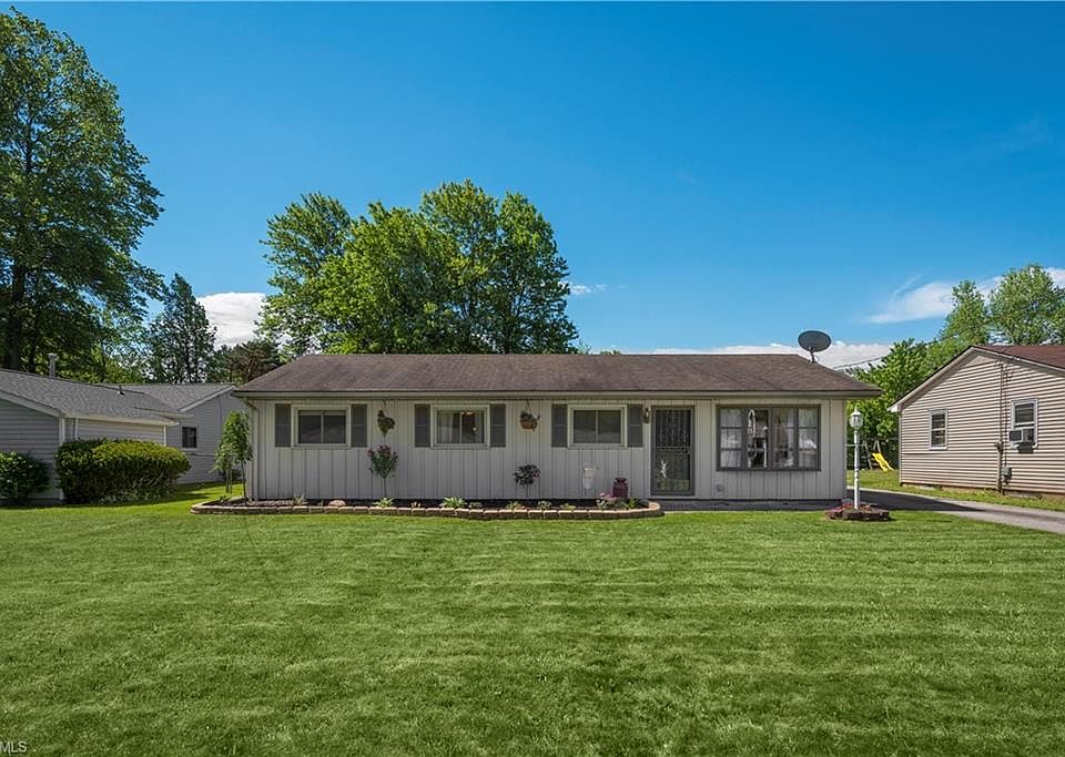 1st image of 42953 Haven Dr