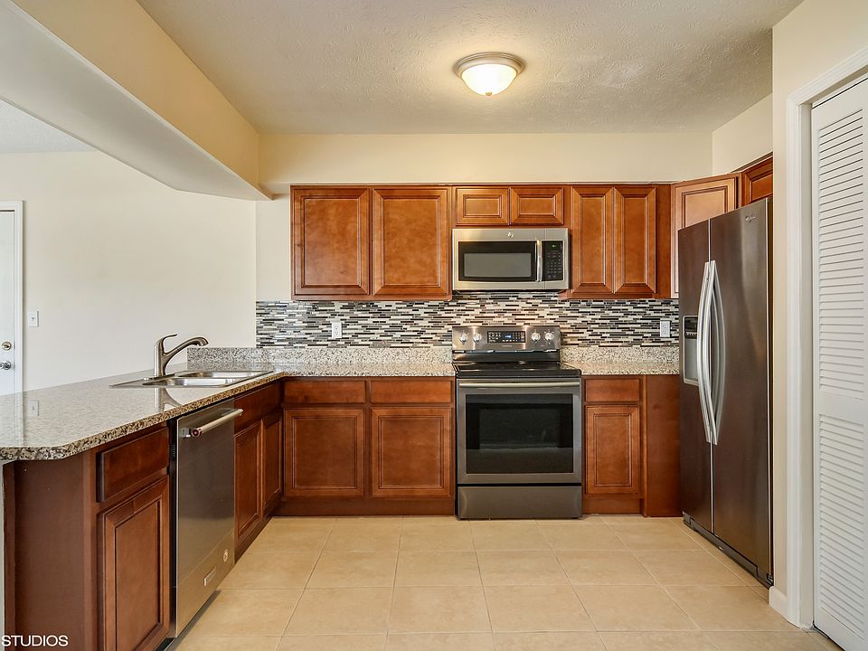 1st image of 5810 Shannon Dr