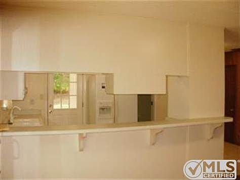 5th image of 2101 Joyner Dr #1