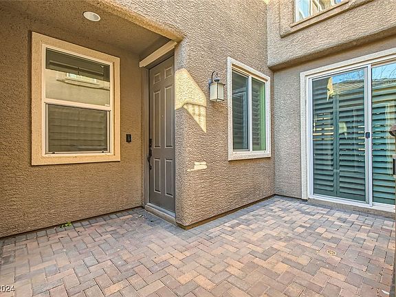 2nd image of 7132 Weavers Pl