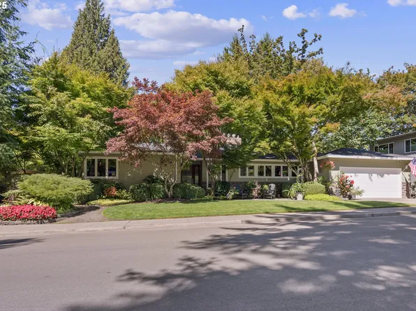 1847 Woodland Ter, Lake Oswego, OR 97034