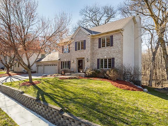 2nd image of 2140 Stone Creek Dr