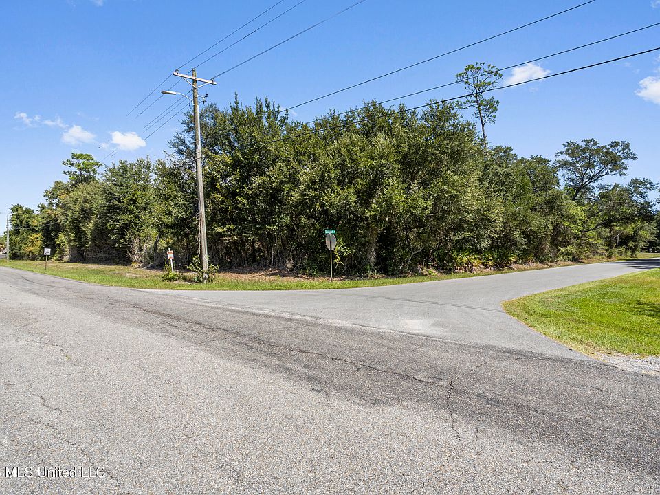 1st image of Sound Bluff Rd Lot 10