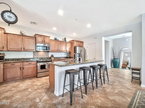 2124 W HUNTER Court #239, Phoenix, AZ 85085