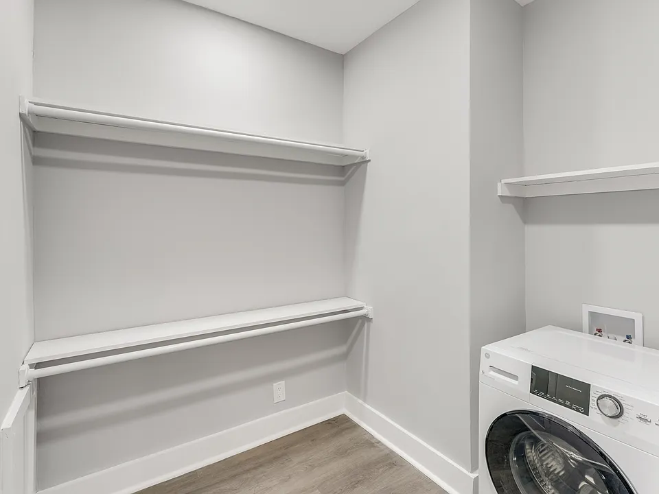 50 E Cliveden St #J1
