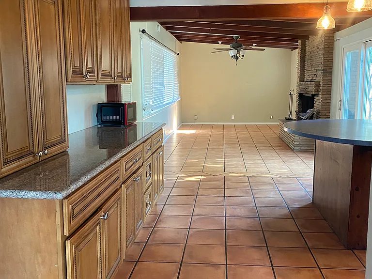 204 Santa Ysabel Ave #A — Photo 6