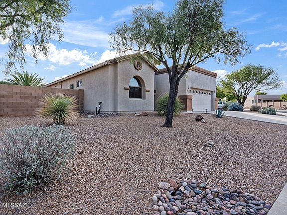2nd image of 8190 N Sombrero Point Dr