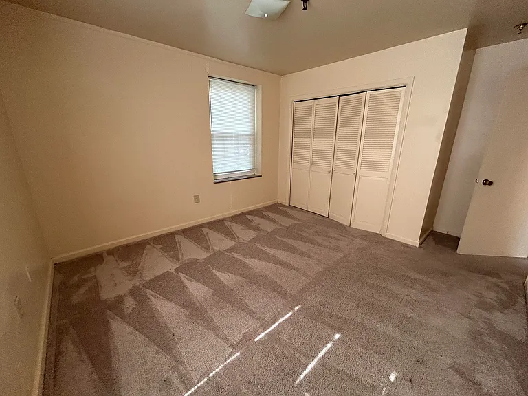 397 Highland Ave SW #305 — Photo 5