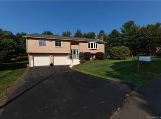 1 Yellow Wood St, Middletown, CT 06457