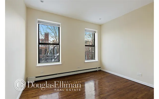 Sold by Douglas Elliman | media 10