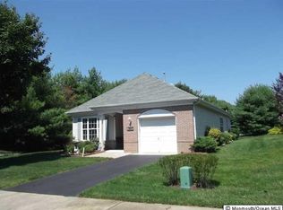 9 Silverwoods Dr, Lakewood, NJ 08701