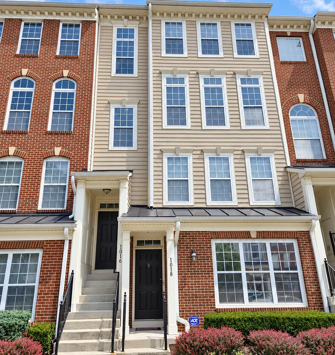 1016 Wood Branch Ct — Photo 1