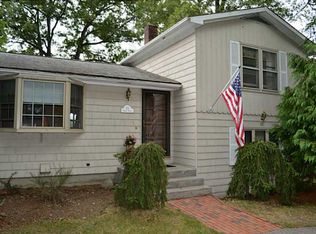 55 Shore Dr, Johnston, RI 02919