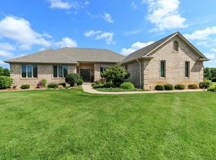 25810 89th Pl, Salem, WI 53168