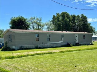 315 Keating St, Shipman, IL 62685