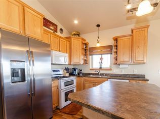 22893 Gateway Dr, Box Elder, SD 57719