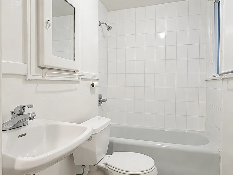 707 Stockton Street — Photo 15
