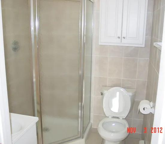 545 Revere St #2R — Photo 7