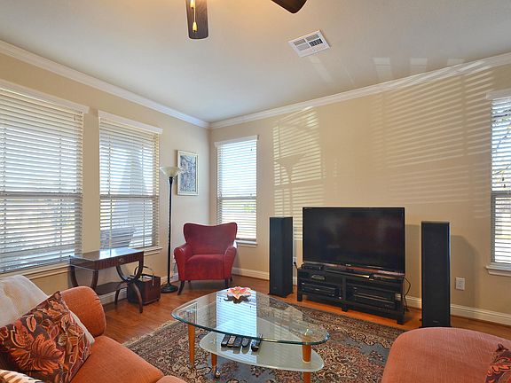 4th image of 6001 Wilcott Ct