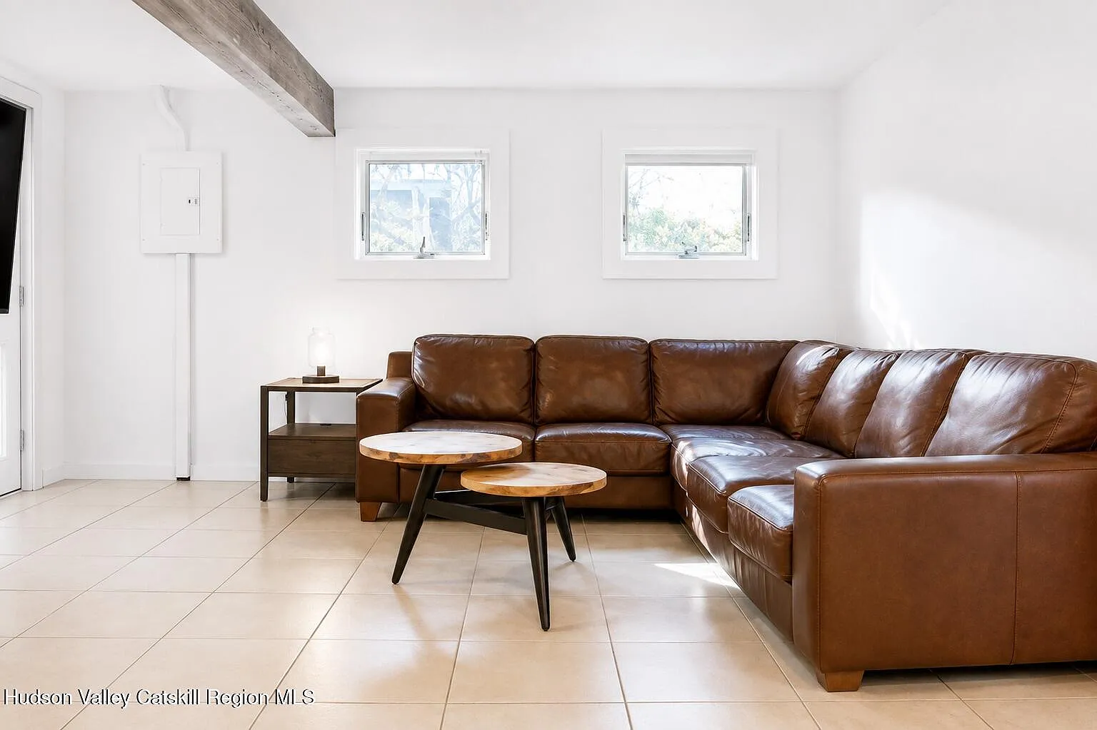 2 bed, 2.0 bath, 1008 sqft, $3,195 — Photo 2