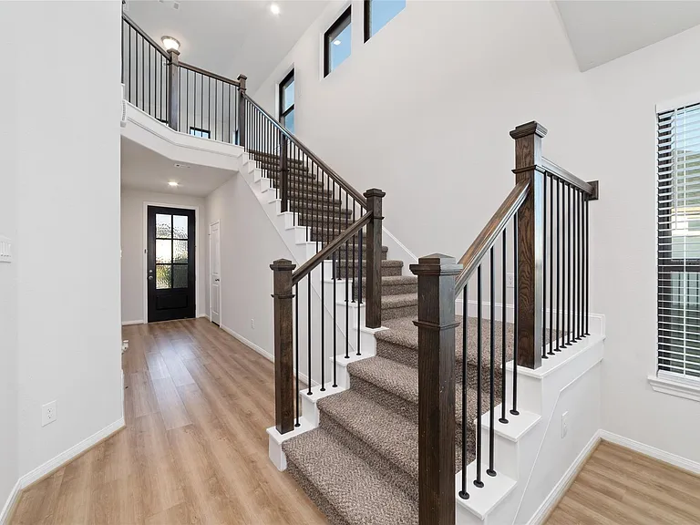 720 Lake Lacosta Dr — Photo 6