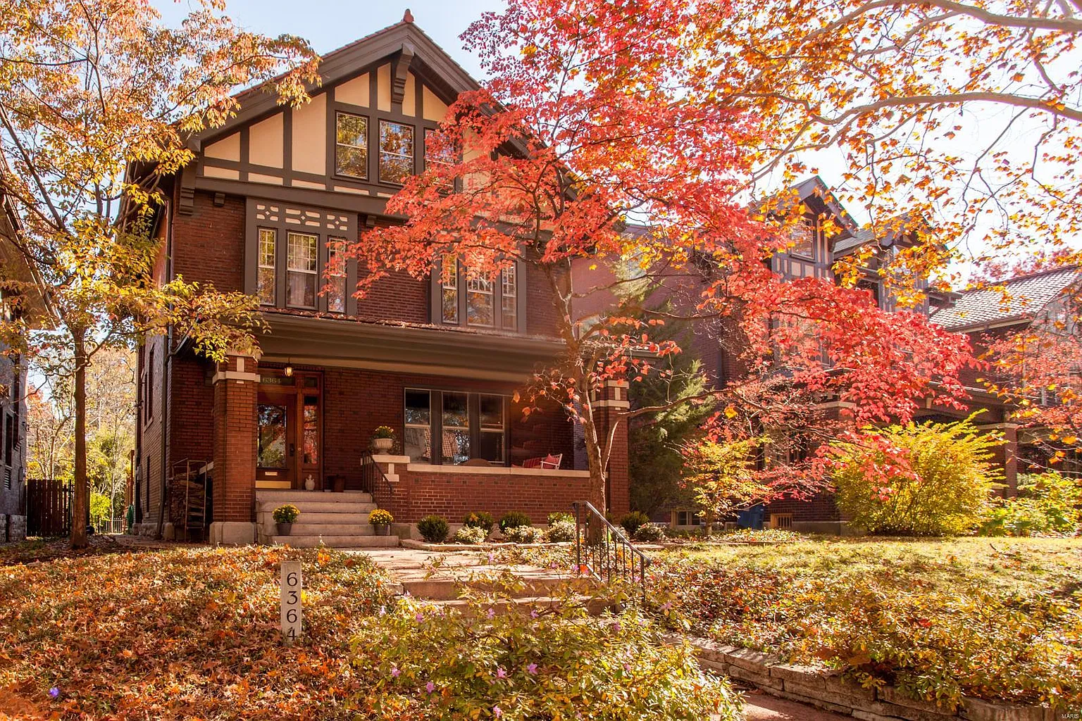 6364 Washington Ave photo 1