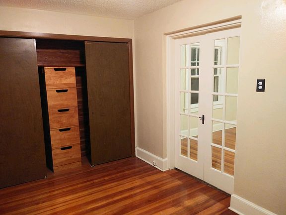 5th image of 1903 N Raynor St