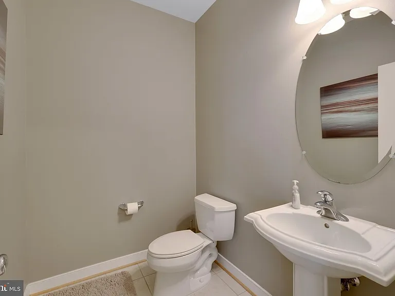 5922 Chesterbrook Rd — Photo 39