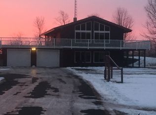160 Golf Dr, Clear Lake, WI 54005
