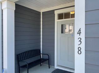 438 Trotters Ln, Moncks Corner, SC 29461