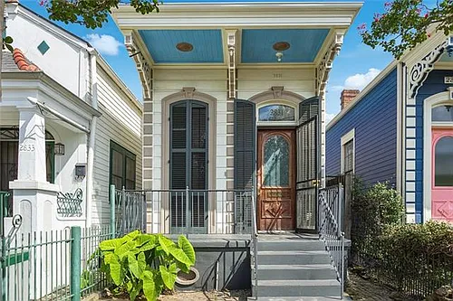 2831 Saint Thomas St Photo 1