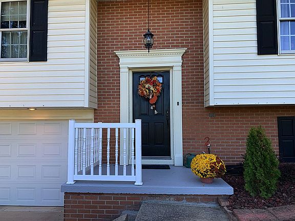 2nd image of 3125 Kingsridge Ct