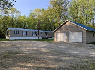 1333 Main St, Hartford, ME 04220