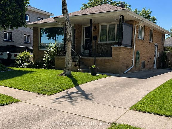 2nd image of 2371 Alexis Rd
