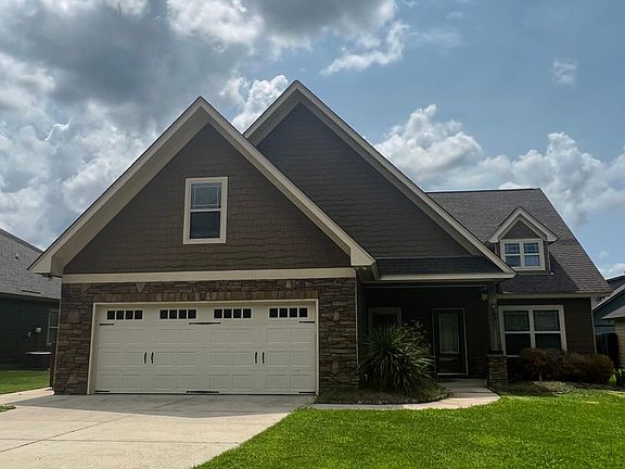 3rd image of 430 Stone Park Blvd
