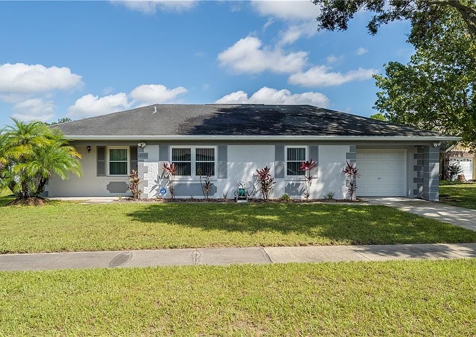 1st image of 12026 Florida Woods Ln