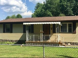 179 Rimview Dr, Beckley, WV 25801