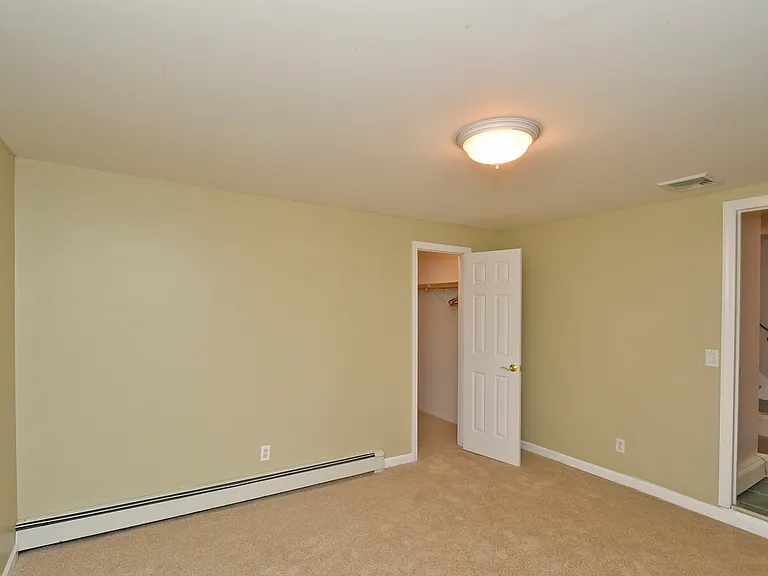Hillside Ave — Photo 10