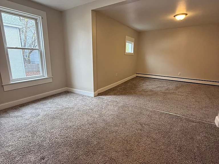 206 Connors St #1 — Photo 5