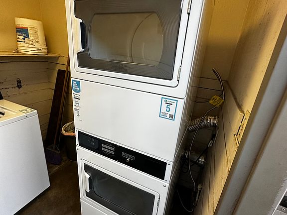 3rd image of 515 Lampasas Ave #D26d90c9f