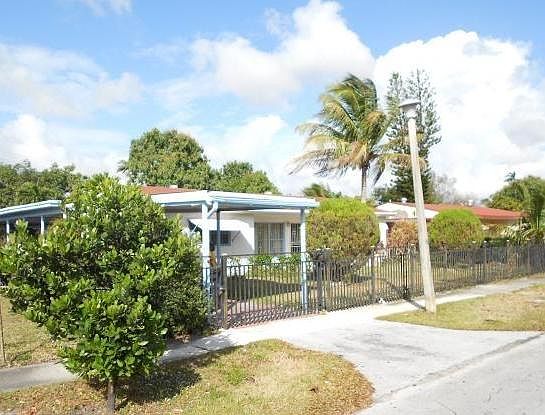 2nd image of 1075 NW 129th St