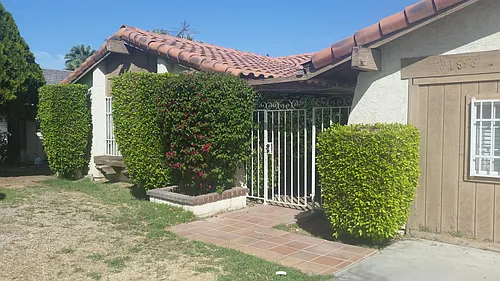 81898 Paseo Real Ave Photo 1