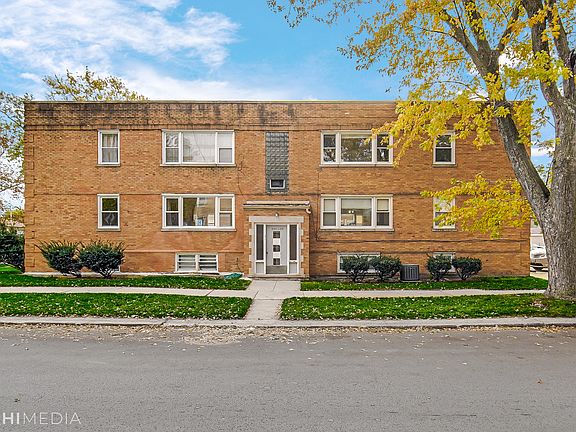 2nd image of 3103 W Rosemont Ave #1W