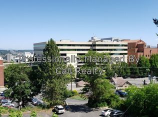 126 W Cliff Dr APT D, Spokane, WA 99204